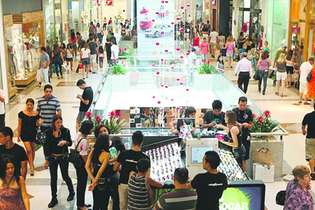 Abertura de shoppings centers ainda não foi autorizada na capital