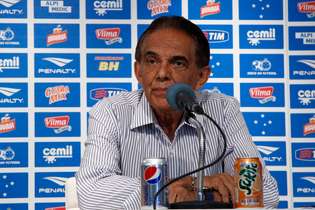 Benecy citou goleiro e treinador que não trabalharam juntos no Cruzeiro