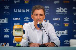 Diretor de futebol do Cruzeiro, Marcelo Djian se pronunciou sobre os erros de arbitragem contra o clube