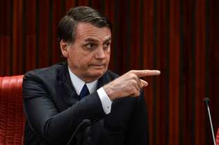 Bolsonaro indica a ministro italiano que Brasil deve extraditar Battisti