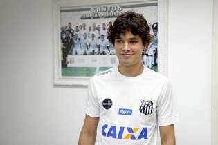 Dodô é um dos nomes que o Cruzeiro possui em pauta para a próxima temporada