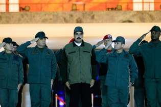 Nicolás Maduro reuniu-se nesta quinta-feira com as tropas militares venezuelanas