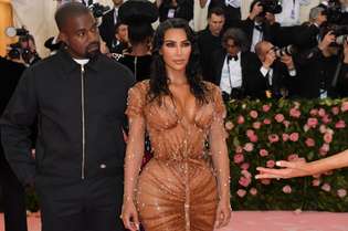 A empresária Kim Kardashian está contribuindo com a reforma prisional dos Estados Unidos