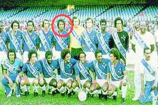 Zagueiro Misael defendeu o Cruzeiro na década de 70 e formou dupla com Morais