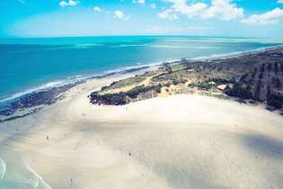 A praia de Tourinhos é a mais bonita de São Miguel do Gostoso
