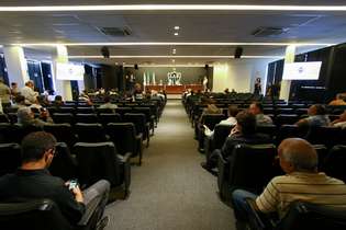 O Conselho Deliberativo do Atlético se reuniu nesta segunda-feira, na sede de Lourdes