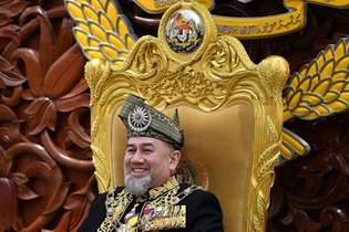 Mohammed V de Kelantan perdeu o reinado e a esposa