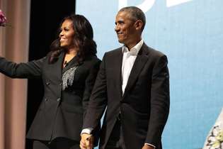 Barack Obama compartilhou no Twitter a playlist que ele e Michelle fizeram durante o verão