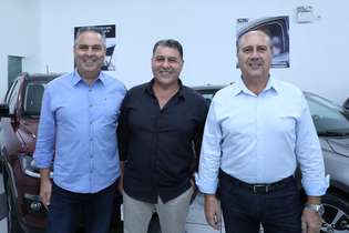 Os irmãos e empresários Rinaldo, Ricardo e Tutti Safadi
