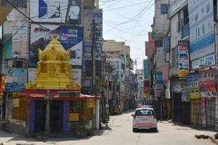 Várias cidades na Índia já estão com as ruas vazias
