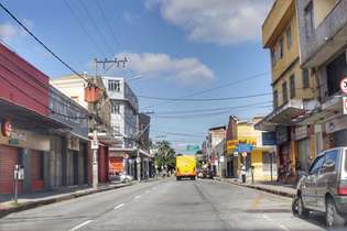 Avenida Vaz de Melo, uma das mais movimentadas do Barreiro, tem registrado pouca movimentação
