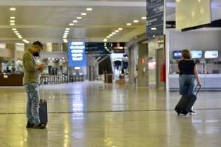 Aeroporto Internacional de Belo Horizonte, em Confins, realiza o fechamento parcialmente do terminal 2 devido a queda dos voos
