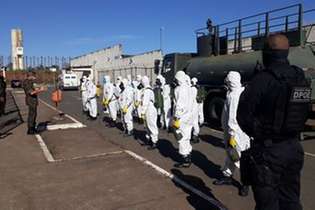 Militares fizeram um trabalho de descontaminação em presídio da Papuda, em Brasília