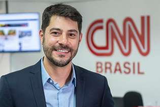 Depois de dois meses, Evaristo Costa finalmente estreia na CNN Brasil