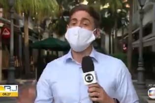 Repórter Erick Rianelli se declara para o marido durante telejornal da Globo