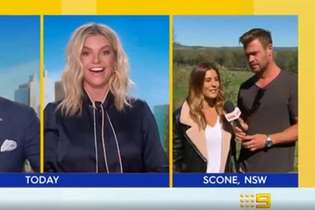 Chris Hemsworth invade transmissão ao vivo e apresenta previsão do tempo em telejornal