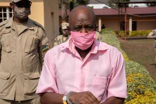 "Não nego que a FLN tenha cometido crimes, mas o meu papel era a diplomacia", afirmou Paul Rusesabagina