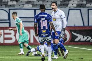 Fábio destacou-se na última rodada, quando pegou um pênalti e garantiu o 0 a 0 entre Cruzeiro e Juventude, no Mineirão