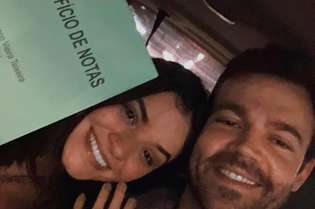 Talita Younan oficializou seu relacionamento com João Gomez nesta quinta-feira (22)