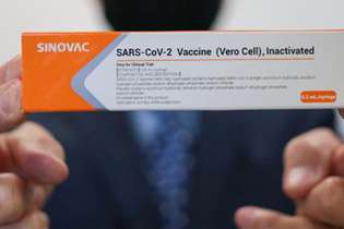 Enquanto aguarda aprovação de vacina pela Anvisa, governo estadual planeja como será feita a logística da vacinação em território mineiro