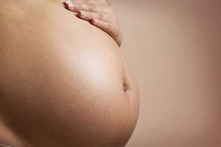 Grávidas transferem anticorpos para bebês durante a gravidez