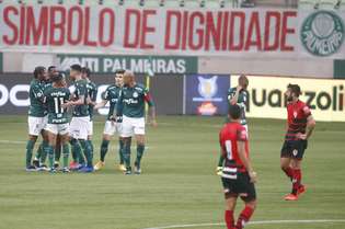 Palmeriras e Atlético-GO ficaram no 1 a 1 em São Paulo
