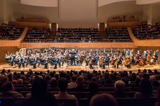 Concerto que abre a temporada contará com a presença do contrabaixista Neto Bellotto executando o Concerto nº 1 de Bottesini (comemorando seus 200 anos de nascimento)