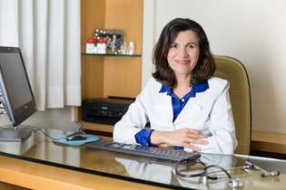 Dra Meira Souza aborda a construção de saúde por meio do cuidado estruturado em cinco pilares