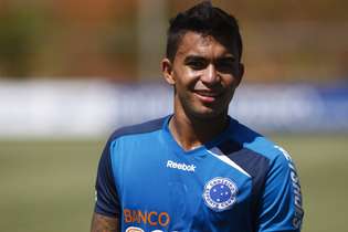 Autor de gol, Dudu foi formado pelo rival Cruzeiro
