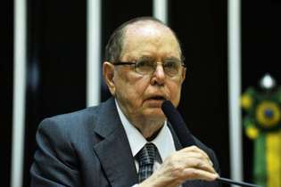 Ex-deputado federal Camilo Cola
