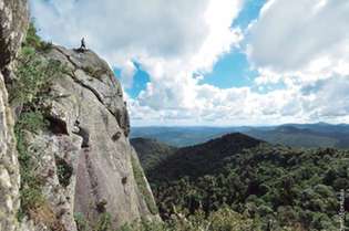 Pedra Bonita, a 2.120 metros de altitude, o mirante mais alto de Gonçalves