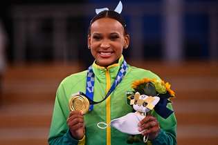 Rebeca Andrade conquistou dois ouros e duas pratas nos Jogos Pan-Americanos de Santiago