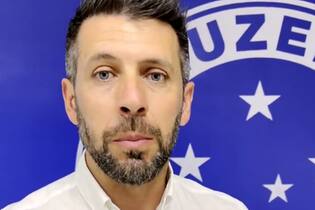 Paulo Pezzolano vai comandar o Cruzeiro em 2022
