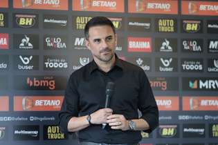 Rodrigo Caetano tem contrato com o Galo até 2026