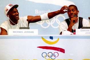 Jordan e Johnson eram as grandes estrelas do Dream Team de 1992