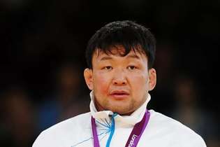 Naidangiin Tüvshinbayar conquistou a primeira medalha de ouro da Mongólia nas Olimpíadas