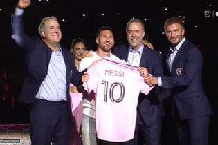 Argentino foi apresentado pelo Inter Miami na noite deste domingo (16)