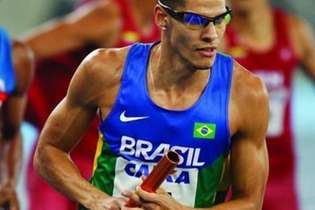 Lucas Carvalho vence nos 400 m