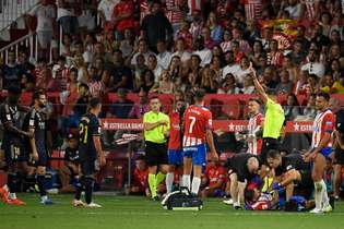 Capitão do Real Madrid, o zagueiro Nacho Fernández recebeu o cartão vermelho contra o Girona