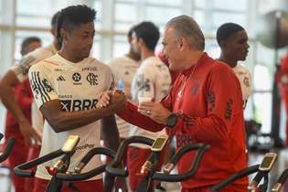 Bruno Henrique é alvo de disputa entre Flamengo e Palmeiras