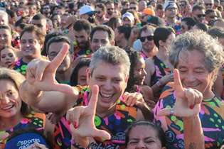 O ministro Márcio Macêdo, da Secretaria-Geral da Presidência, foi para Carnaval fora de época em Aracaju (SE), seu reduto eleitoral, acompanhado de assessores