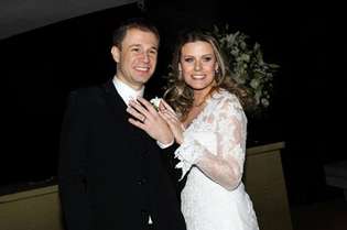 Tiago Leifert e Diana Garbin
Tiago Leifert se casou com a jornalista Daiana Garbin na noite de 17 de novembro.