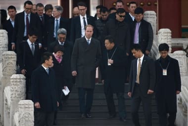 Príncipe William da Inglaterra se reuniu nesta segunda-feira (2) com o presidente da China, Xi Jinping, e depois visitou a Cidade Proibida de Pequim