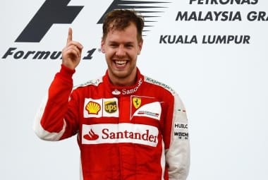 Sebastian Vettel conquistou sua primeira vitória pilotando um carro da Ferrari