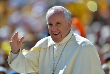 Papa convidou peregrinos na praça de São Pedro a rezar pelas "instituições que rejeitam os emigrantes"