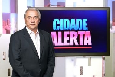 Marcelo Rezende já trabalhou na Rede Globo, apresentando o programa policial "Linha Direta"