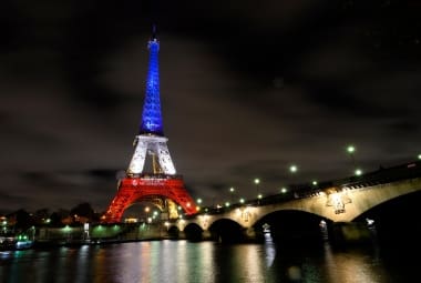 Paris deixou de receber 1,5 milhão de turistas em 2016 por medo do terrorismo