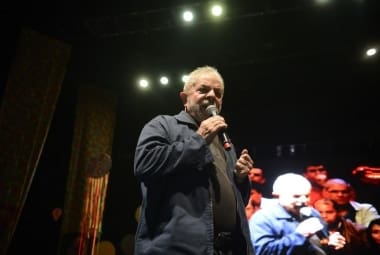 Lula também cita posicionamentos da Comissão de Direitos Humanos da ONU e outras cortes internacionais a respeito das ações "enviesadas" de Moro e, portanto, na avaliação da defesa do petista, o juiz não teria condições de julgá-lo ou prendê-lo.