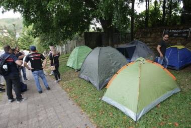 Grupo pretende manter acampamento até governo apresentar cronograma de nomeação