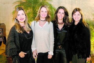 No coquetel promovido pelo titular da coluna na mostra Modernos Eternos, as belas Ligia Jardim, Fernanda Sperb, Cláudia Cipriano e Ana Paula Lucchesi